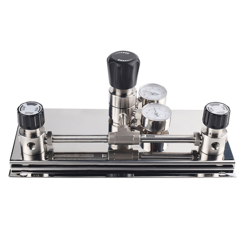 fully automated manifold design with ultra high purity manifolds