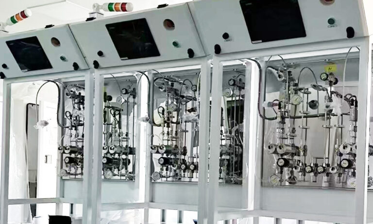 semi-automatic changeover manifold system