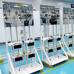 high purity semi-auto stainless steel changeover manifold valve manufacturers in india