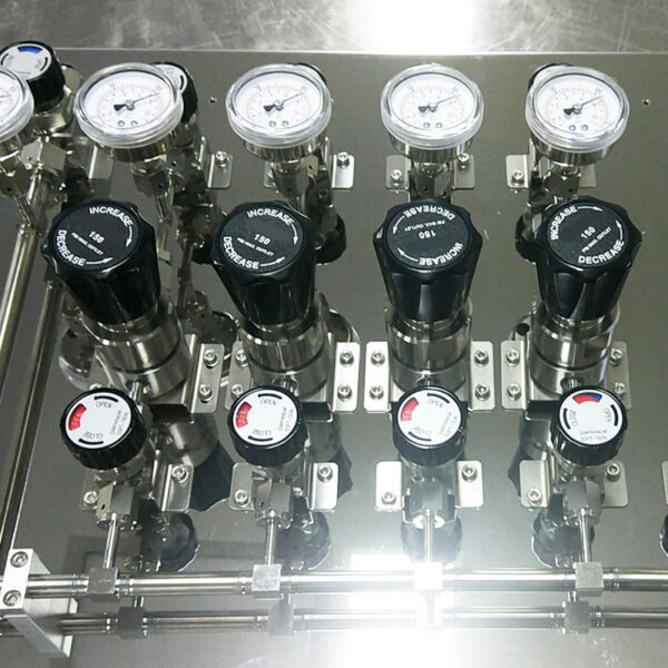 Gas-Changeover-Manifold-13 Semi Automatic And Automatic Switching Speicialty Gas Changeover Manifold Panel With Semiconductor Valve Manifold Box Gas Pressure Regulators